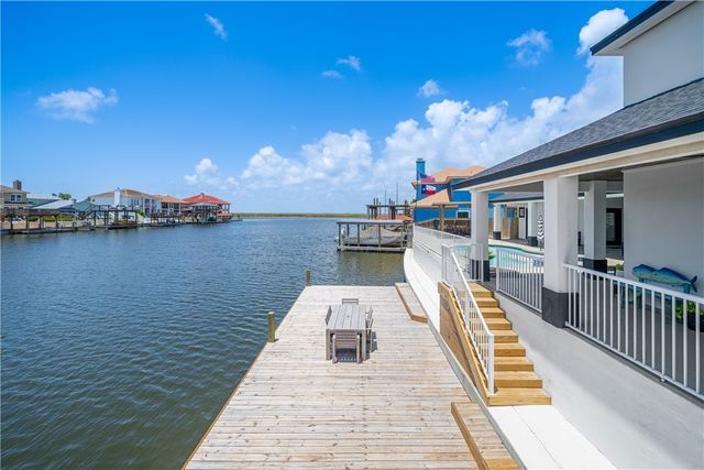 13741 Cayo Cantiles St, Corpus Christi, TX 78418