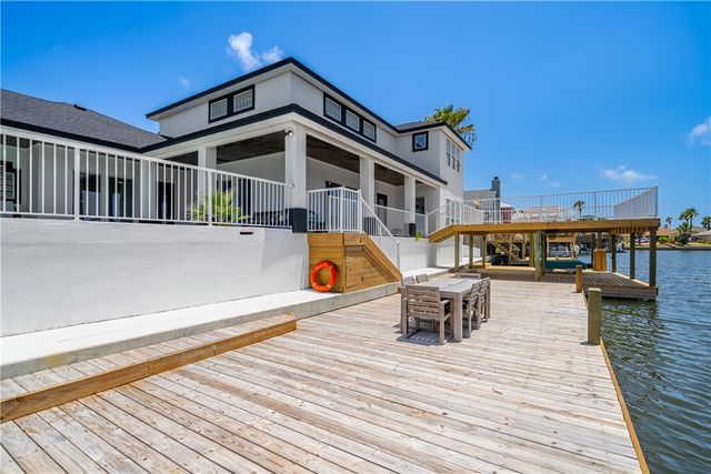 13741 Cayo Cantiles St, Corpus Christi, TX 78418