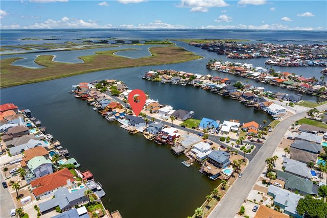 13741 Cayo Cantiles St, Corpus Christi, TX 78418