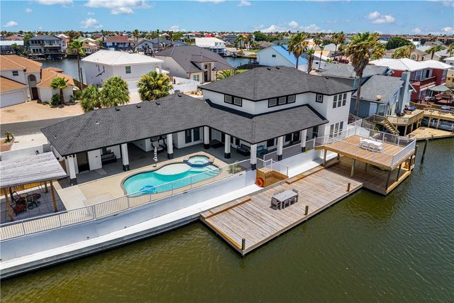 13741 Cayo Cantiles St, Corpus Christi, TX 78418