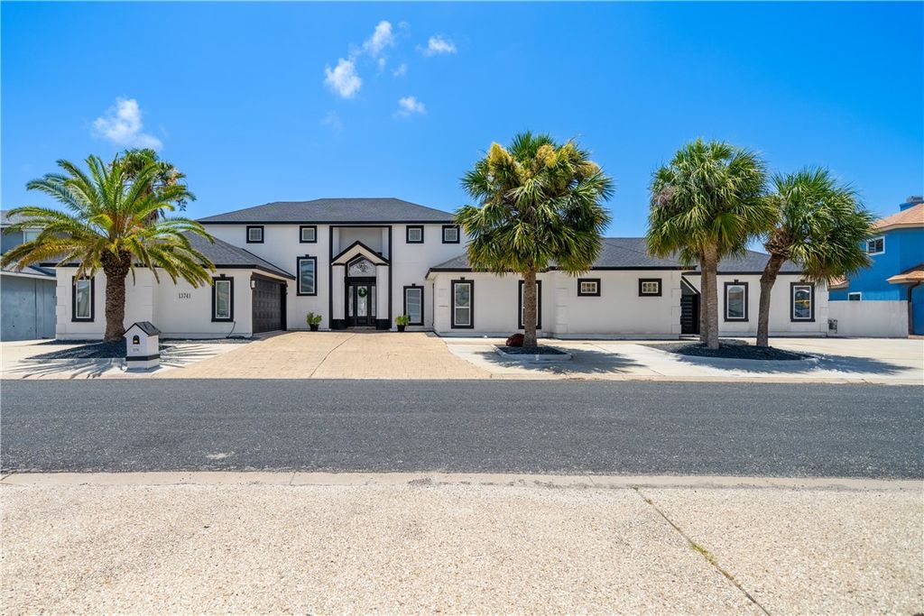 13741 Cayo Cantiles St, Corpus Christi, TX 78418 — photo 2