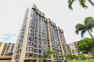 5070 Likini Street 709, Honolulu, HI 96818