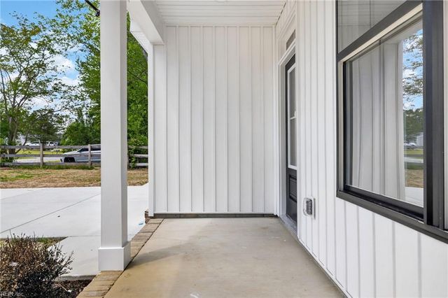 1631 Colonial AVE, Smithfield, VA 23430