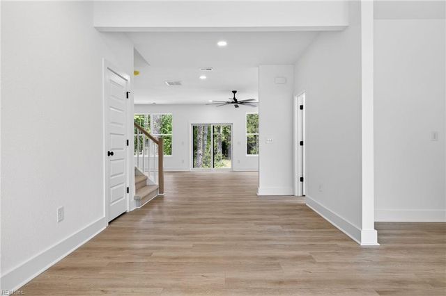 1631 Colonial AVE, Smithfield, VA 23430