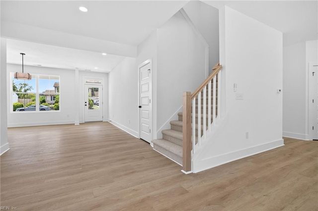 1631 Colonial AVE, Smithfield, VA 23430
