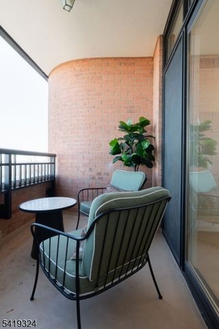 616 S Orange Ave 6C, Maplewood Twp., NJ 07040