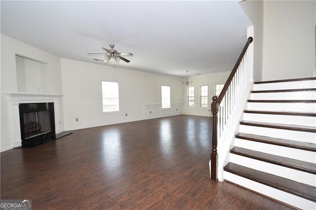 2150 Waterford Park Drive, Lawrenceville, GA 30044