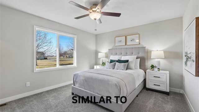 218 Canyon Drive, Norwalk, IA 50211