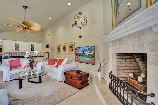 7 Marlwood Lane, Palm Beach Gardens, FL 33418