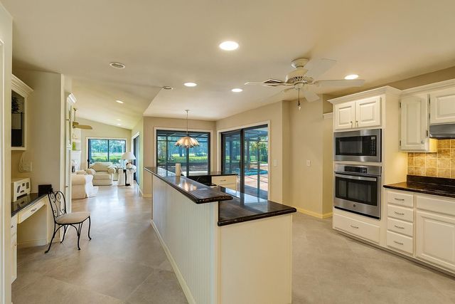 7 Marlwood Lane, Palm Beach Gardens, FL 33418