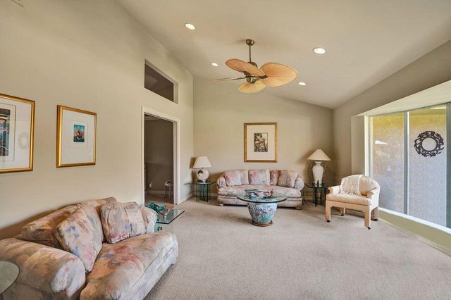 7 Marlwood Lane, Palm Beach Gardens, FL 33418
