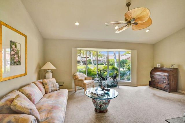7 Marlwood Lane, Palm Beach Gardens, FL 33418