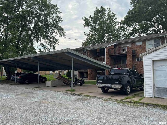 1913 15TH Street, Silvis, IL 61282