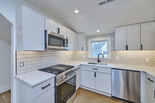 59 Wellington 3, Waltham, MA 02451