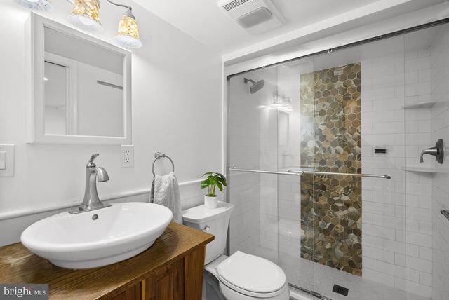1678 MONTELLO AVE NE, Washington, DC 20002