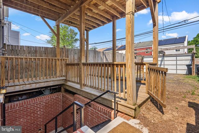 1678 MONTELLO AVE NE, Washington, DC 20002
