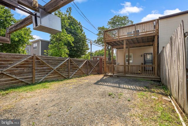 1678 MONTELLO AVE NE, Washington, DC 20002