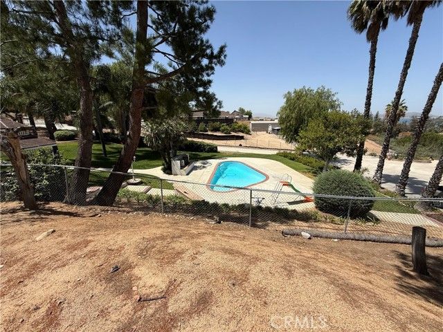 20370 Lakeridge, Perris, CA 92570