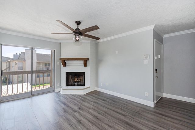 3919 Fairmont Parkway 238, Pasadena, TX 77504