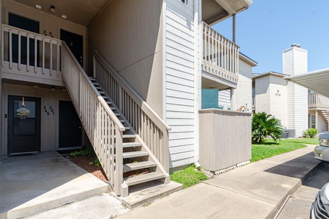 3919 Fairmont Parkway 238, Pasadena, TX 77504