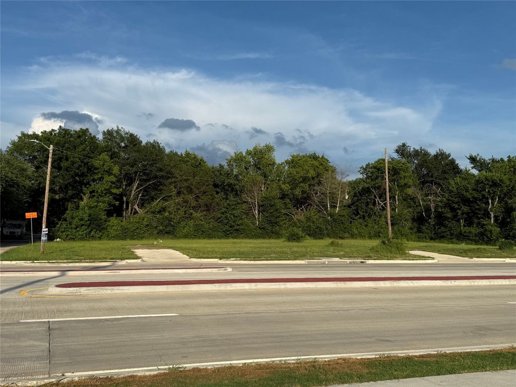 205 Fm 148, Terrell, TX 75160