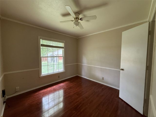 2114 Glengariff Drive, Dallas, TX 75228