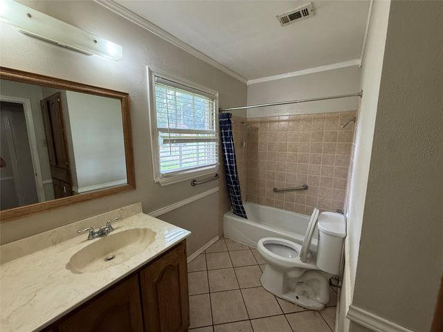 2114 Glengariff Drive, Dallas, TX 75228