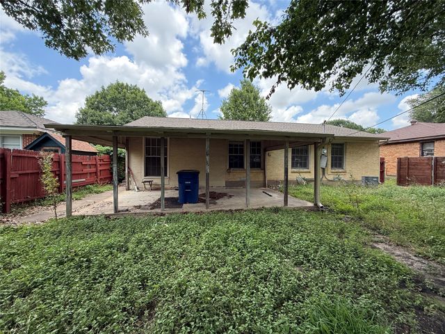 2114 Glengariff Drive, Dallas, TX 75228