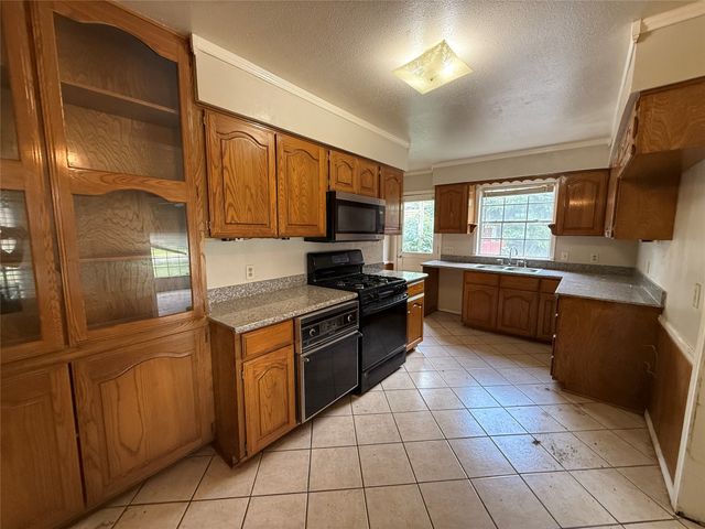 2114 Glengariff Drive, Dallas, TX 75228