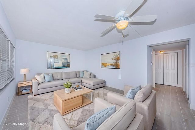 4700 COVE CIRCLE 110, St Petersburg, FL 33708