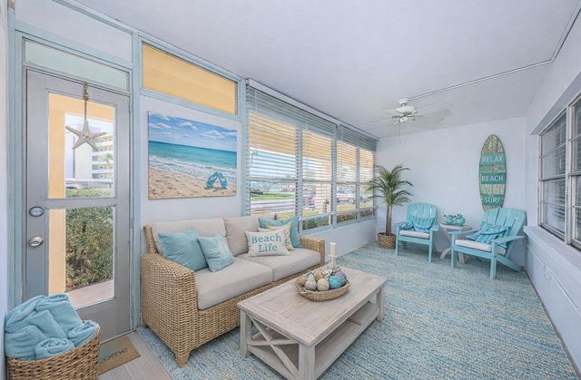 4700 COVE CIRCLE 110, St Petersburg, FL 33708