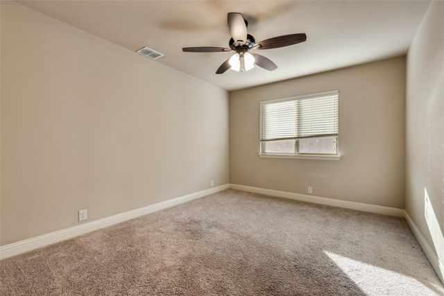 550 Lily Street, Crowley, TX 76036