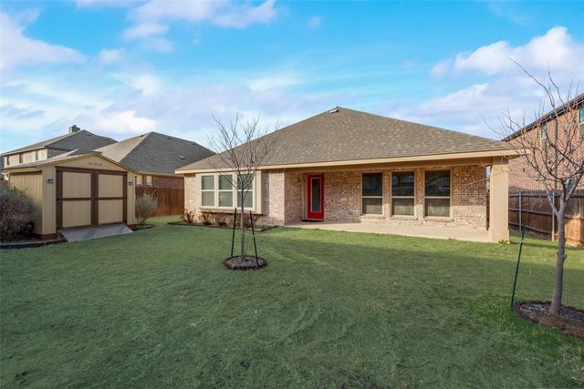550 Lily Street, Crowley, TX 76036