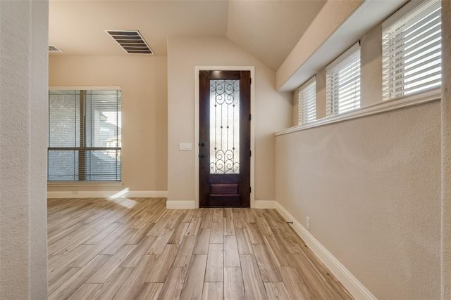 550 Lily Street, Crowley, TX 76036