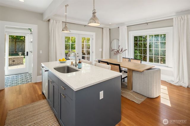 822 31st Avenue, Seattle, WA 98122