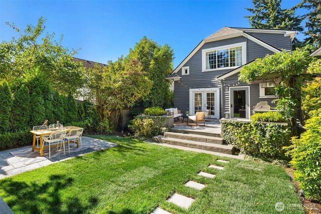 822 31st Avenue, Seattle, WA 98122