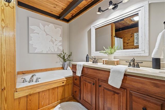 28 Morningside Court, Ellijay, GA 30540