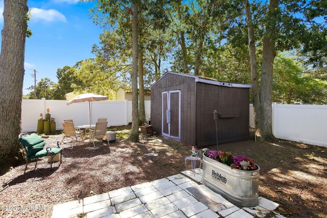 303 Lawrence Drive, Lanoka Harbor, NJ 08734