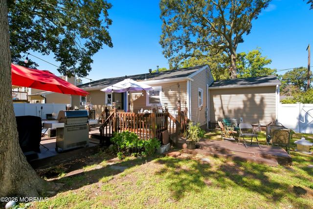 303 Lawrence Drive, Lanoka Harbor, NJ 08734
