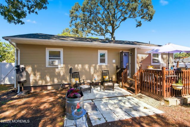 303 Lawrence Drive, Lanoka Harbor, NJ 08734