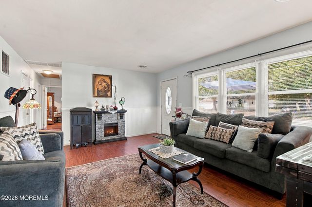 303 Lawrence Drive, Lanoka Harbor, NJ 08734