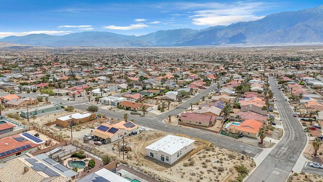 66778 Casa Grande Drive, Desert Hot Springs, CA 92240