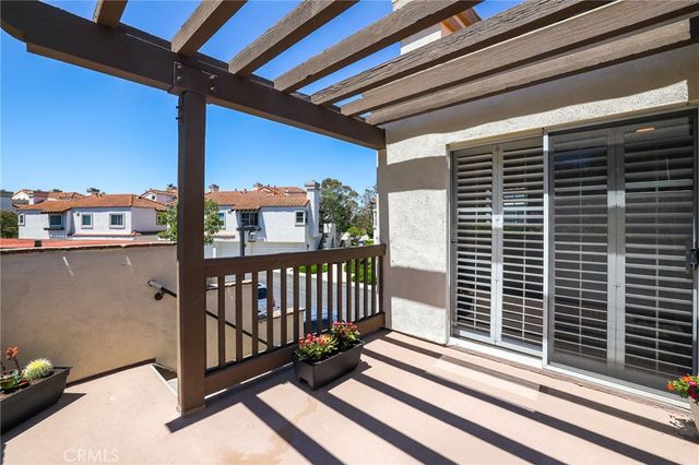 14 Brisa Ribera, Rancho Santa Margarita, CA 92688