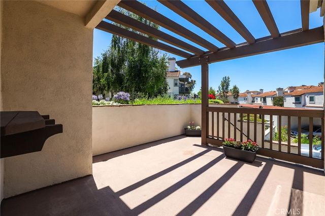 14 Brisa Ribera, Rancho Santa Margarita, CA 92688