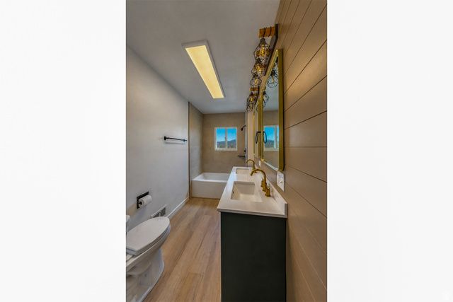 718 E 9TH ST, Ogden, UT 84404
