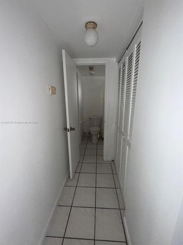 5800 NW 64th Ave 306, Tamarac, FL 33319