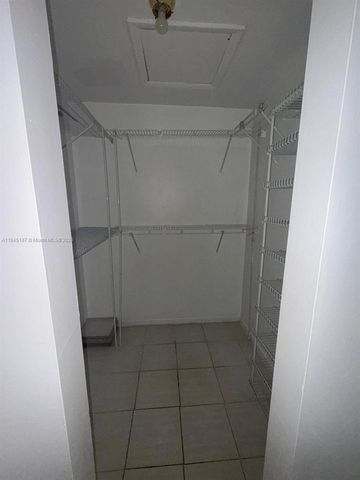 5800 NW 64th Ave 306, Tamarac, FL 33319