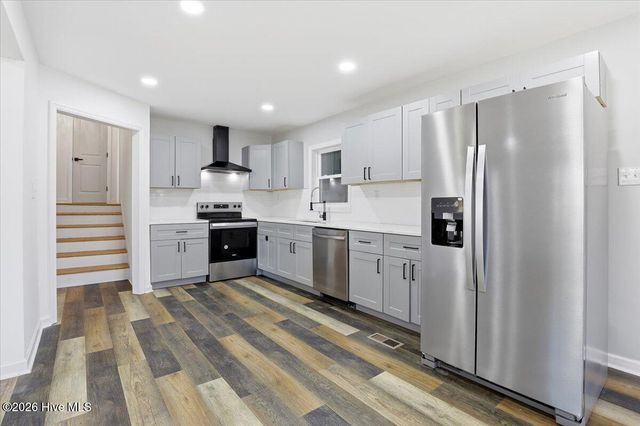 1112 S Andrews Avenue, Goldsboro, NC 27530