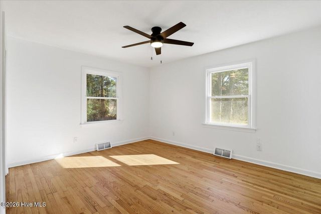 1112 S Andrews Avenue, Goldsboro, NC 27530