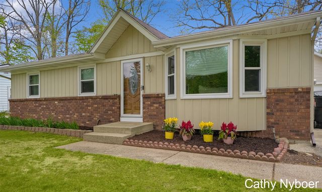 4842 Bayview Avenue, Wyoming, MI 49519